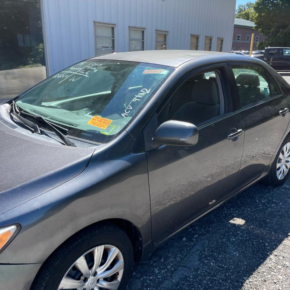 Toyota Corolla 4dr Sdn LE Auto (Natl) 2013