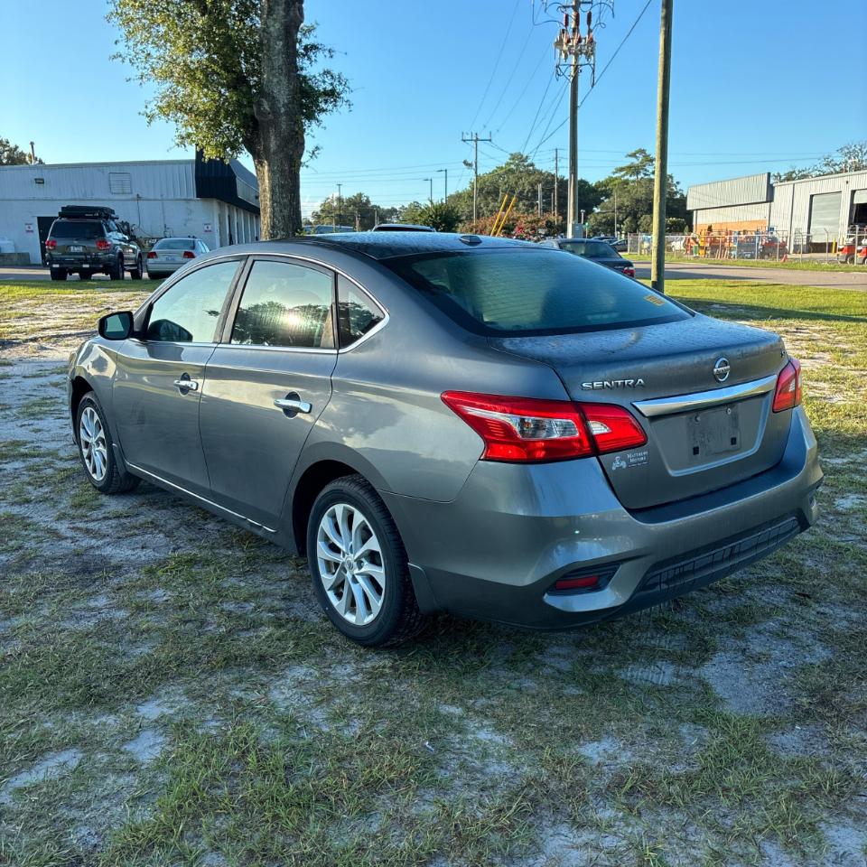 Nissan Sentra SV CVT 2018