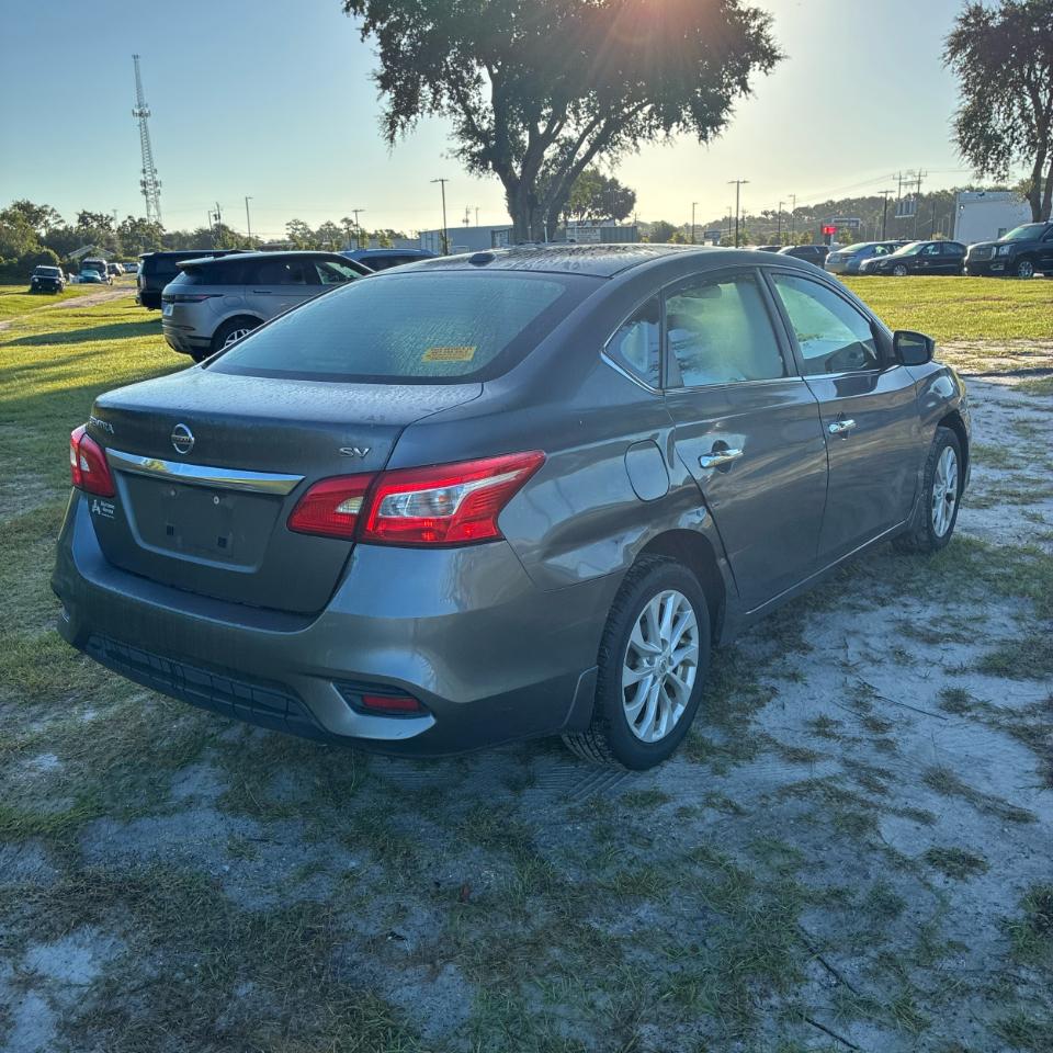 Nissan Sentra SV CVT 2018