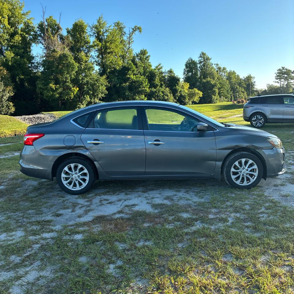 Nissan Sentra SV CVT 2018