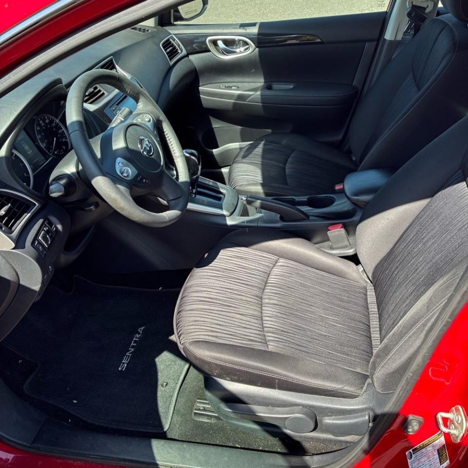 Nissan Sentra SV CVT 2017