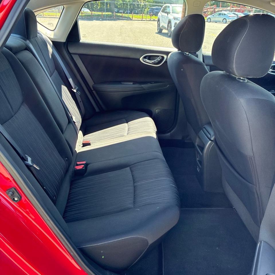 Nissan Sentra SV CVT 2017