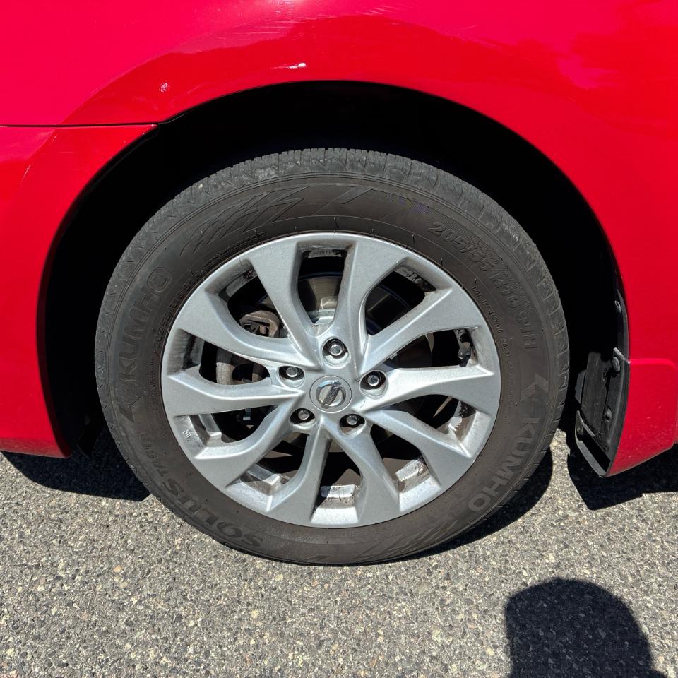 Nissan Sentra SV CVT 2017