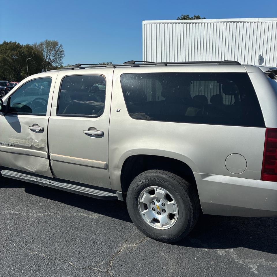 Chevrolet Suburban 4WD 4dr 1500 LT w/2LT 2008