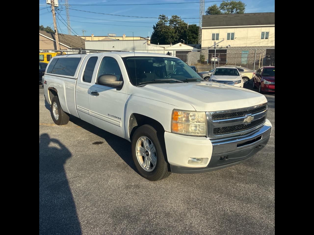 Chevrolet Silverado 1500 4WD Ext Cab 157.5" LT 2010