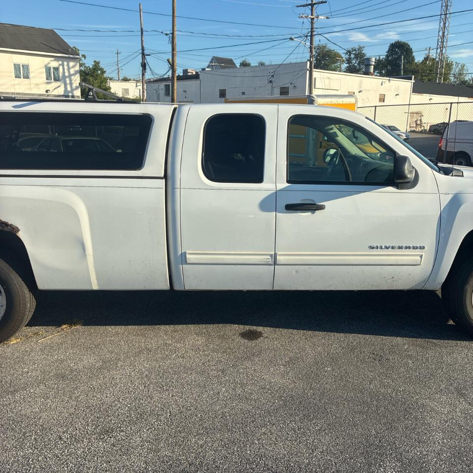 Chevrolet Silverado 1500 4WD Ext Cab 157.5" LT 2010