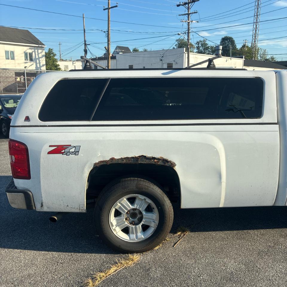 Chevrolet Silverado 1500 4WD Ext Cab 157.5" LT 2010