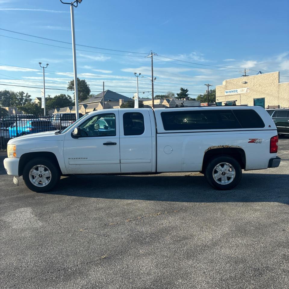 Chevrolet Silverado 1500 4WD Ext Cab 157.5" LT 2010