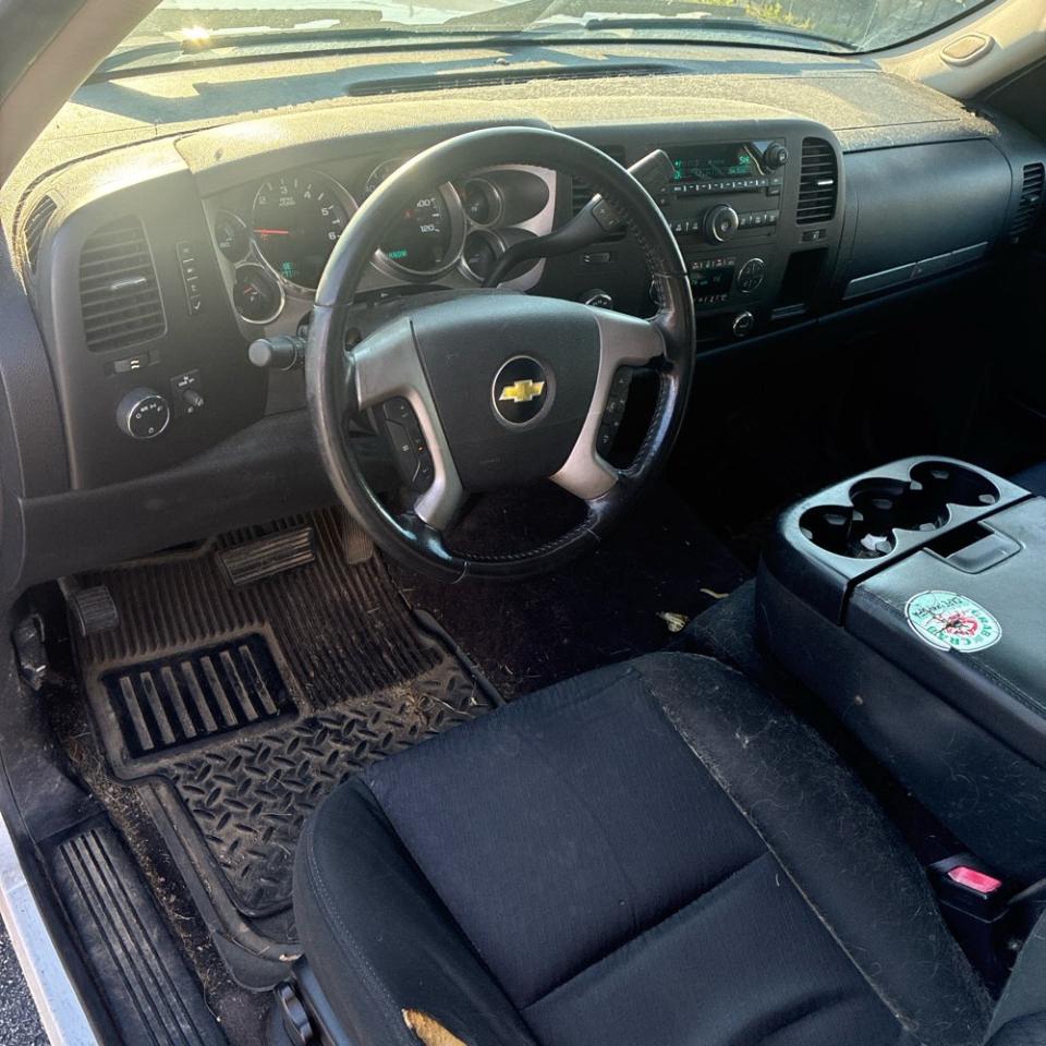 Chevrolet Silverado 1500 4WD Ext Cab 157.5" LT 2010