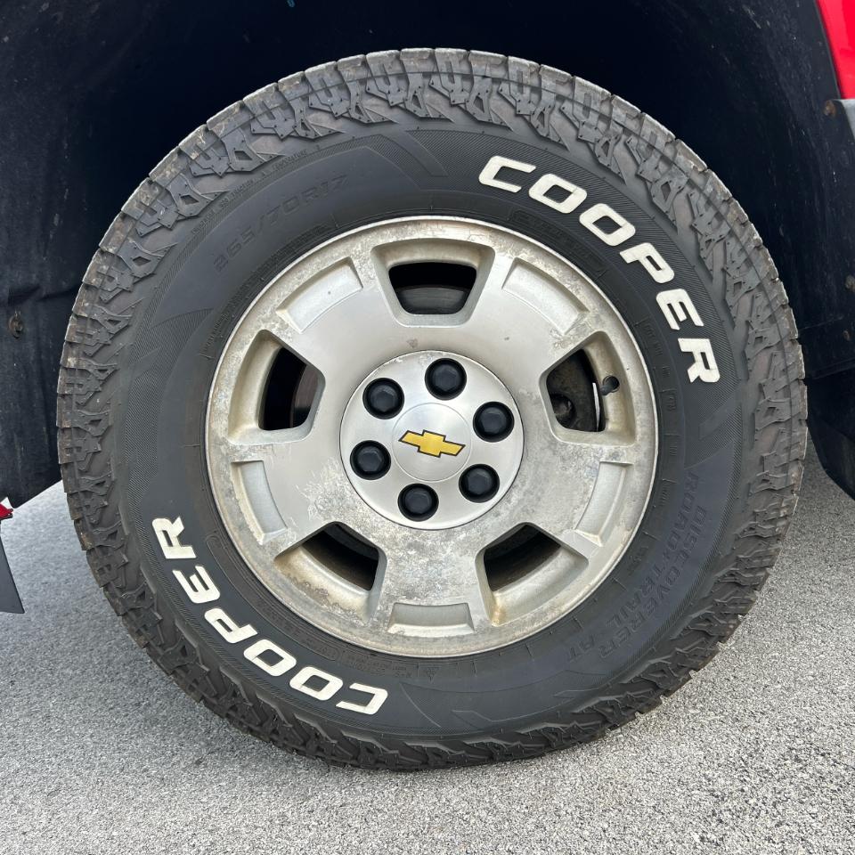 Chevrolet Silverado 1500 4WD Ext Cab 143.5" LT 2010