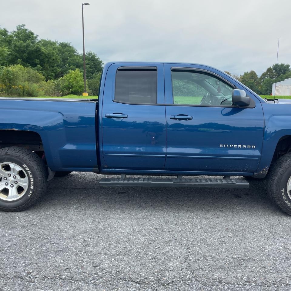 Chevrolet Silverado 1500 4WD Double Cab 143.5" LT w/2LT 2017