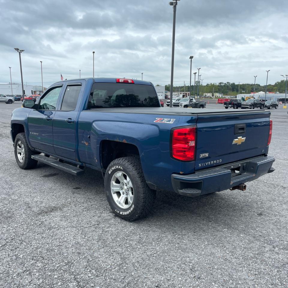 Chevrolet Silverado 1500 4WD Double Cab 143.5" LT w/2LT 2017