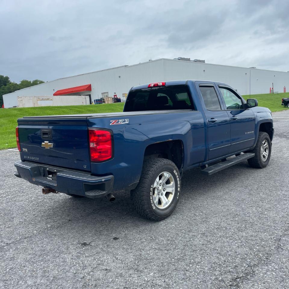Chevrolet Silverado 1500 4WD Double Cab 143.5" LT w/2LT 2017