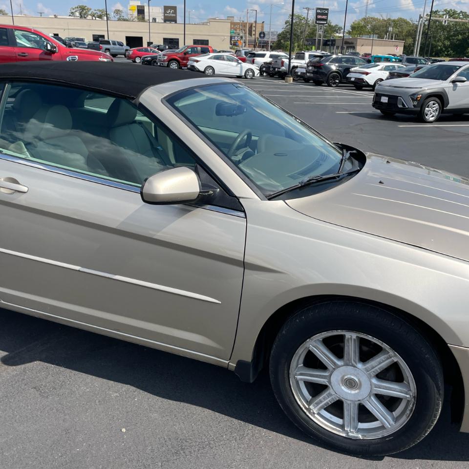 Chrysler Sebring 2dr Conv Touring FWD 2008