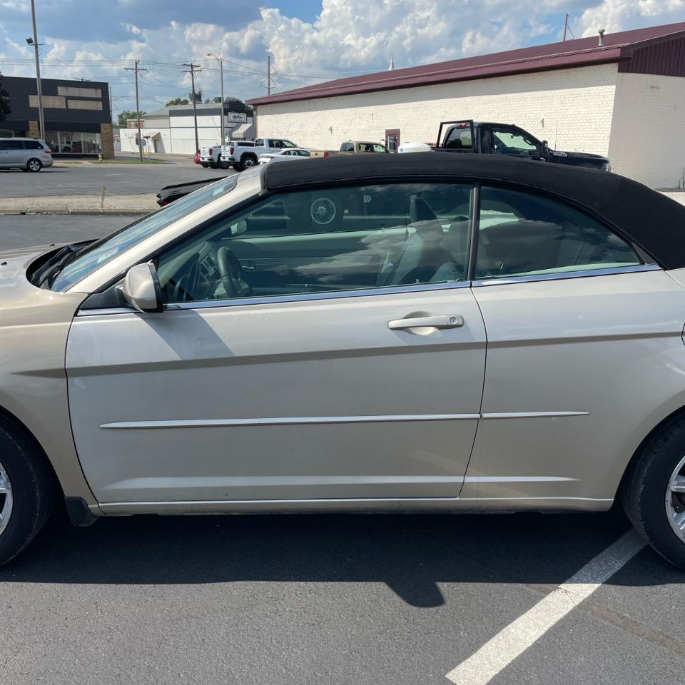 Chrysler Sebring 2dr Conv Touring FWD 2008