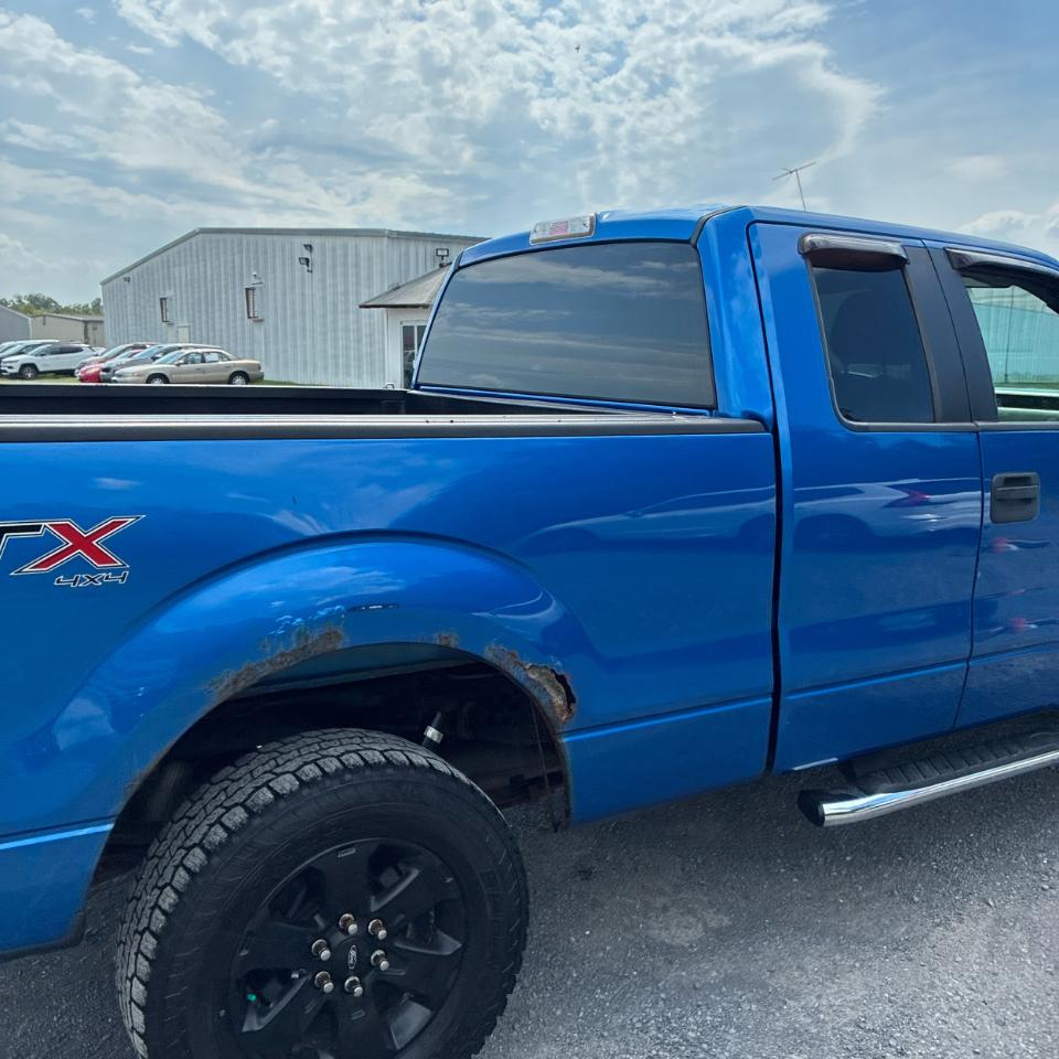 Ford F-150 4WD SuperCab 163" XL 2014