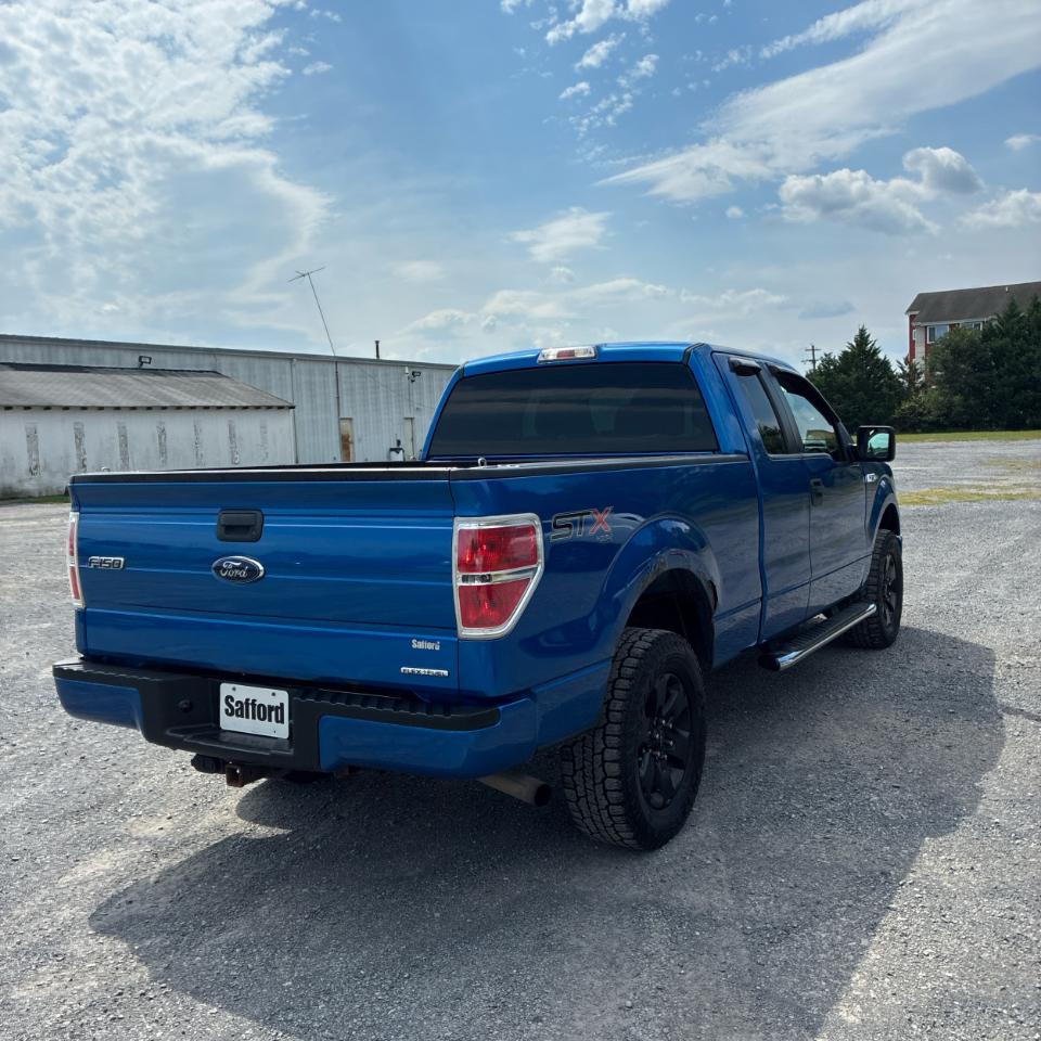 Ford F-150 4WD SuperCab 163" XL 2014