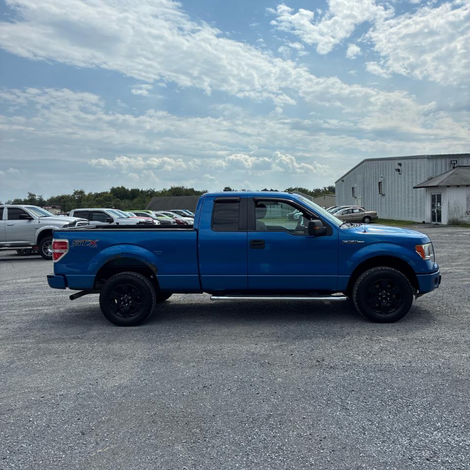 Ford F-150 4WD SuperCab 163" XL 2014