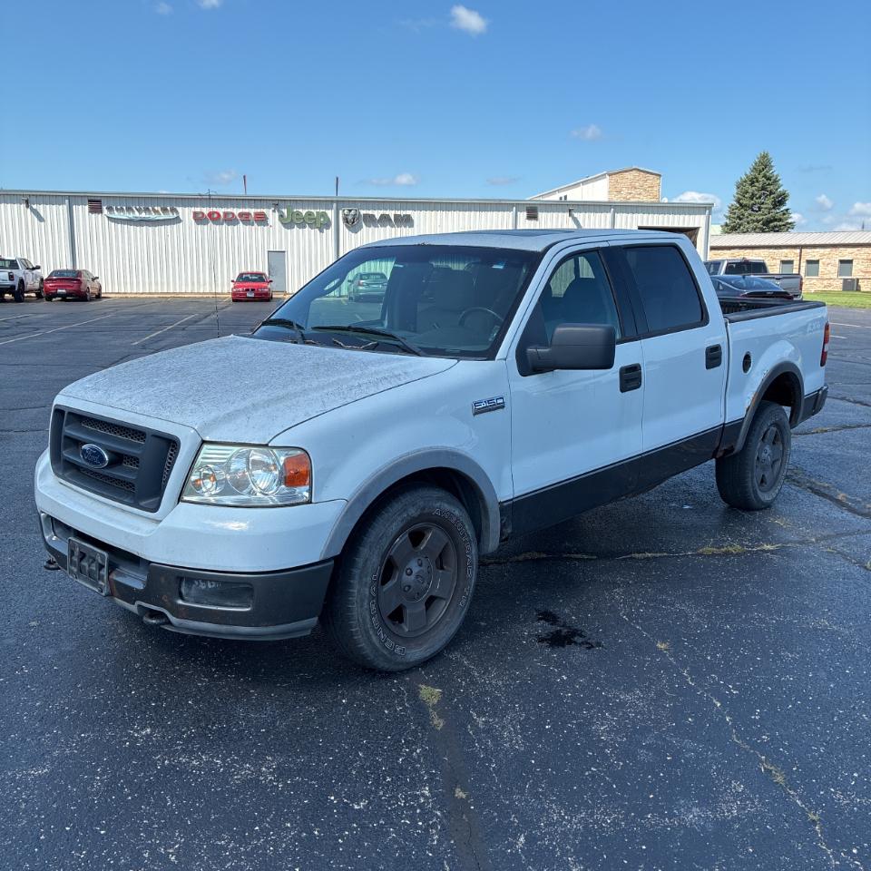 Ford F-150 SuperCrew 139" XLT 4WD 2004