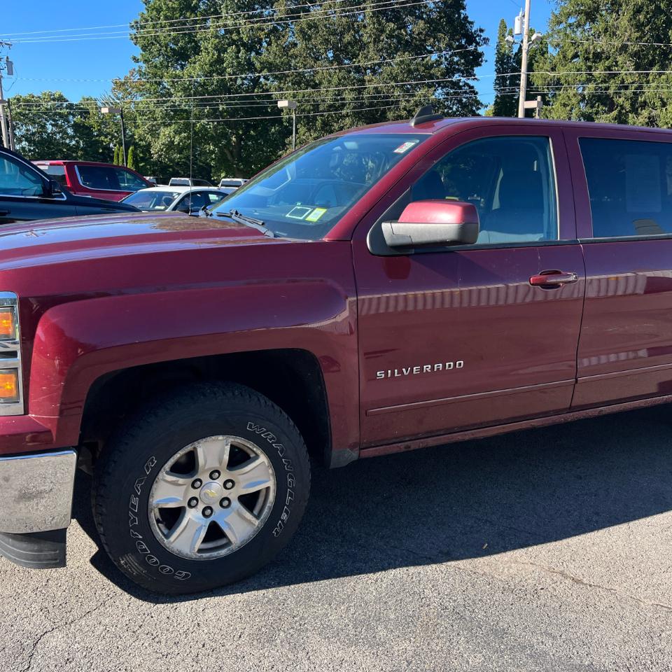 Chevrolet Silverado 1500 4WD Crew Cab 143.5" LT w/1LT 2015