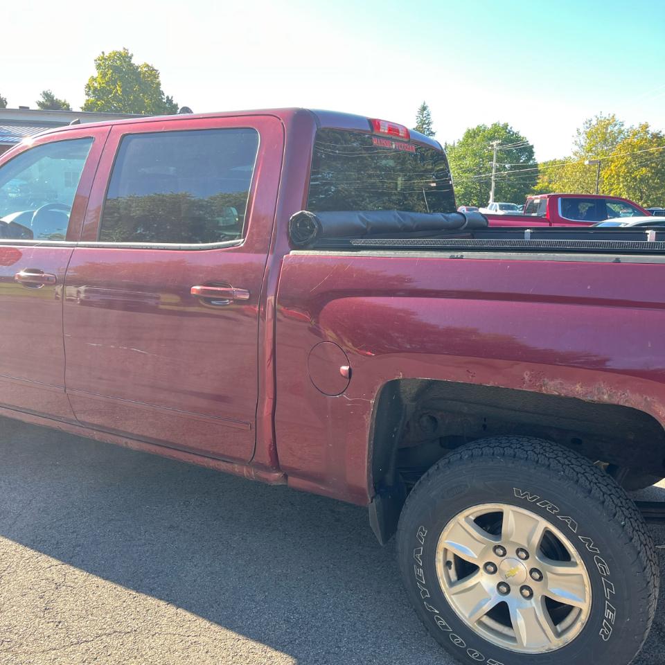 Chevrolet Silverado 1500 4WD Crew Cab 143.5" LT w/1LT 2015