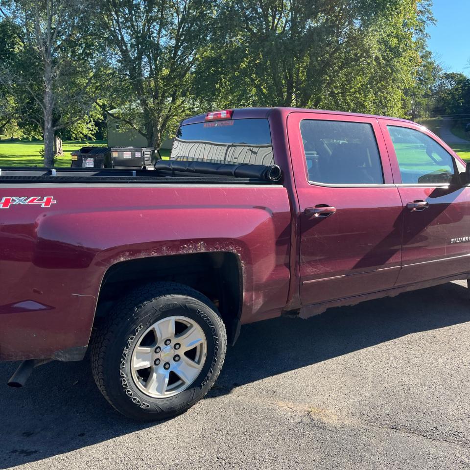 Chevrolet Silverado 1500 4WD Crew Cab 143.5" LT w/1LT 2015
