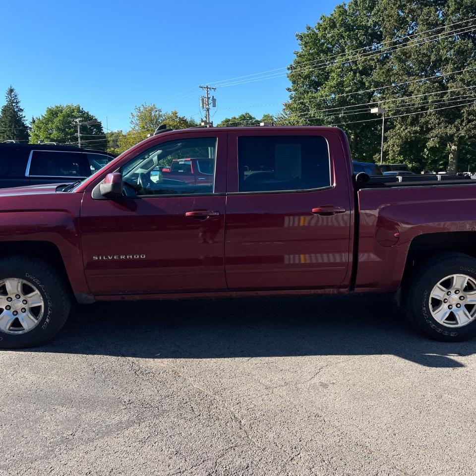 Chevrolet Silverado 1500 4WD Crew Cab 143.5" LT w/1LT 2015