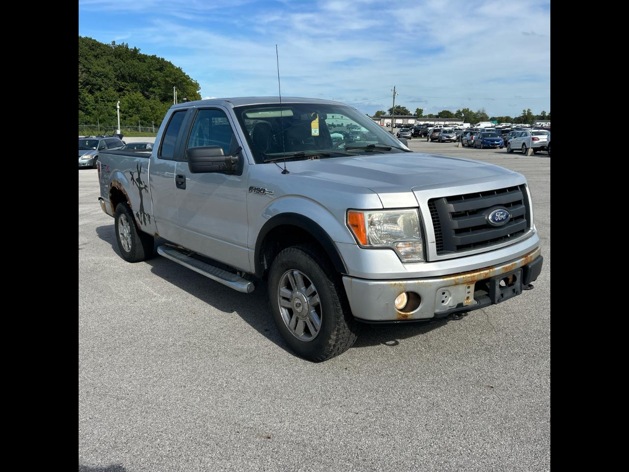 Ford F-150 4WD SuperCab 145" XL 2010