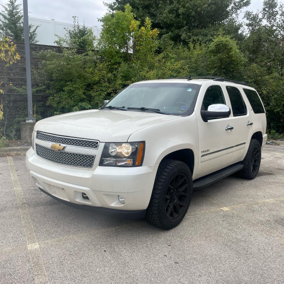 Chevrolet Tahoe 4WD 4dr 1500 LTZ 2013