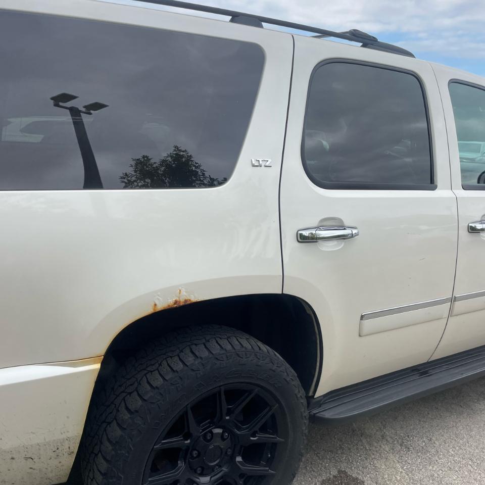 Chevrolet Tahoe 4WD 4dr 1500 LTZ 2013