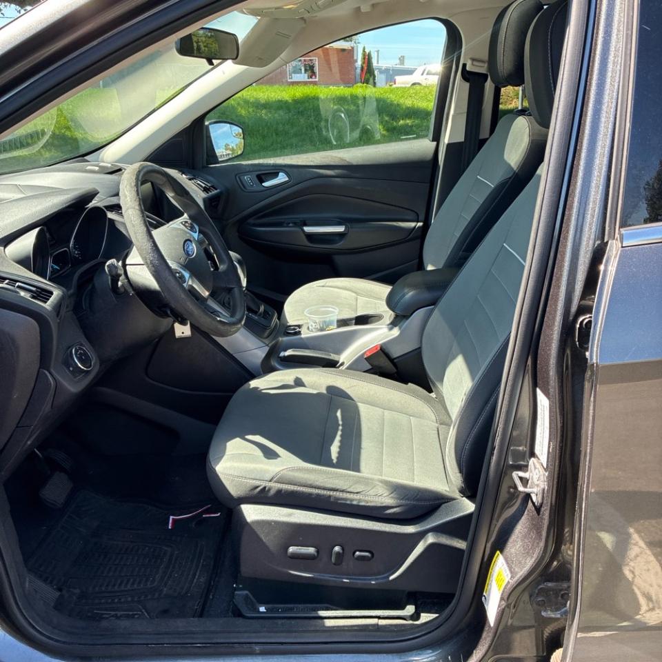 Ford Escape FWD 4dr SE 2015