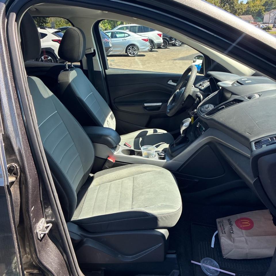 Ford Escape FWD 4dr SE 2015