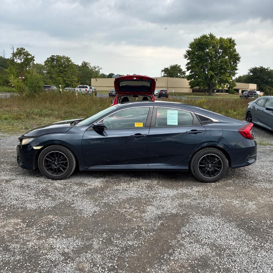 Honda Civic Sedan LX CVT 2017