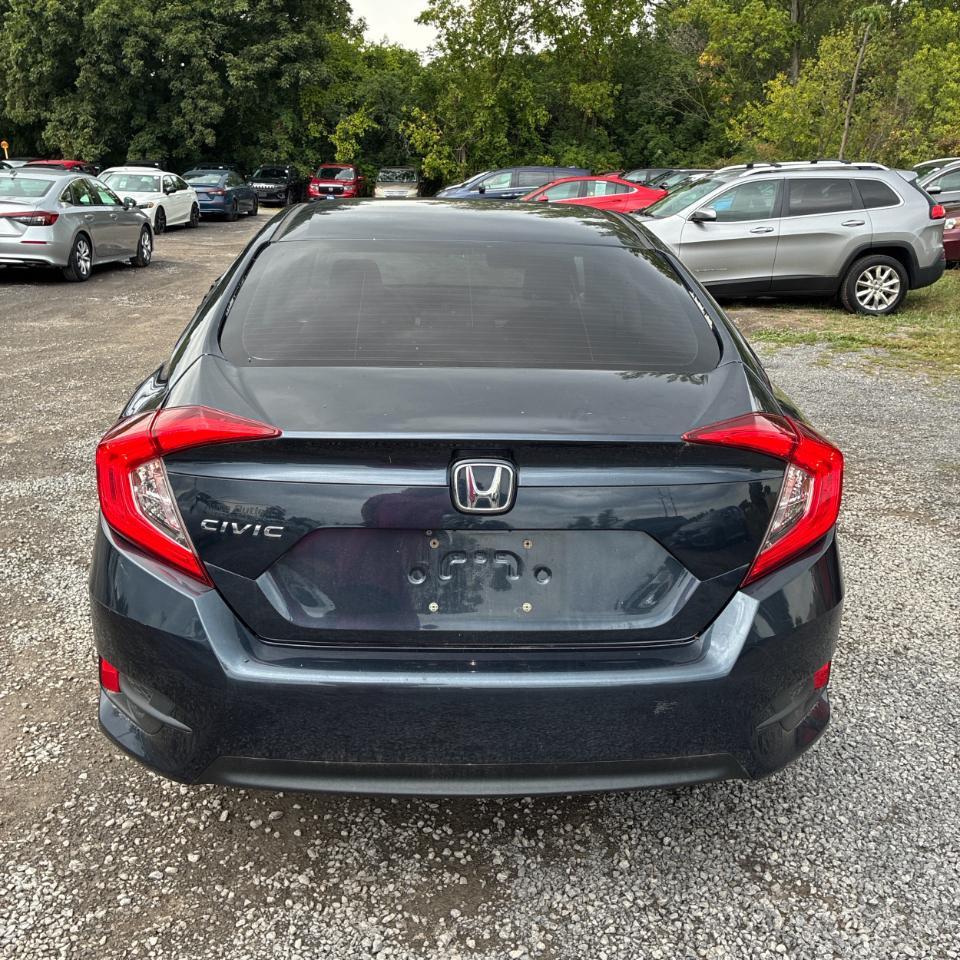 Honda Civic Sedan LX CVT 2017