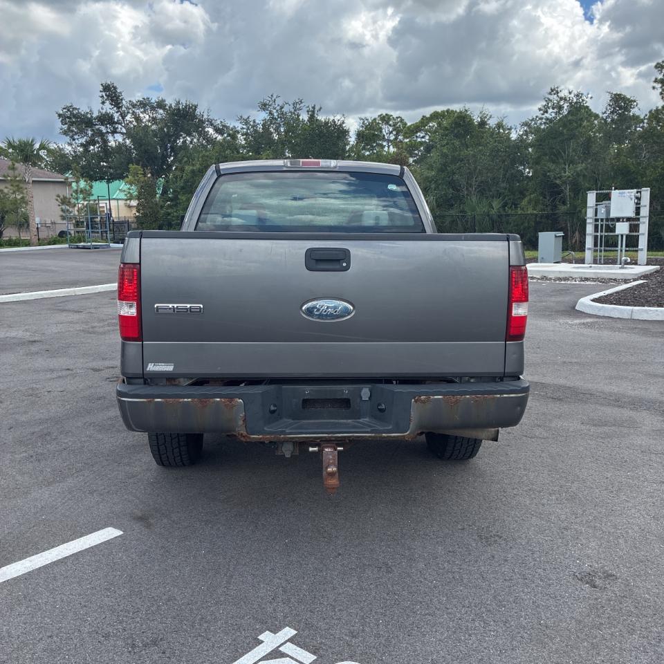 Ford F-150 4WD SuperCab 133" STX 2007