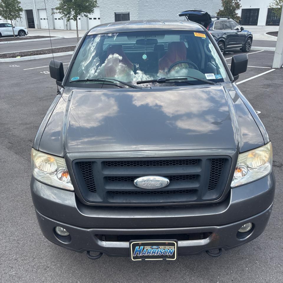 Ford F-150 4WD SuperCab 133" STX 2007