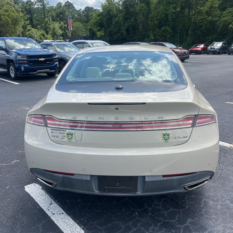 Lincoln MKZ 4dr Sdn FWD 2015