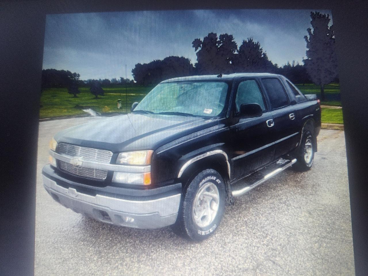 Chevrolet Avalanche 1500 5dr Crew Cab 130" WB 4WD Z71 2004
