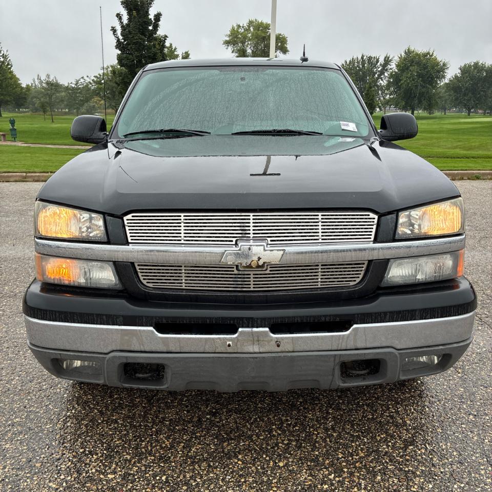Chevrolet Avalanche 1500 5dr Crew Cab 130" WB 4WD Z71 2004