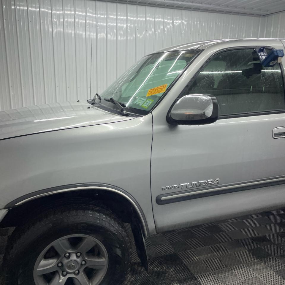 Toyota Tundra AccessCab V8 SR5 4WD Stepside (Natl 2005