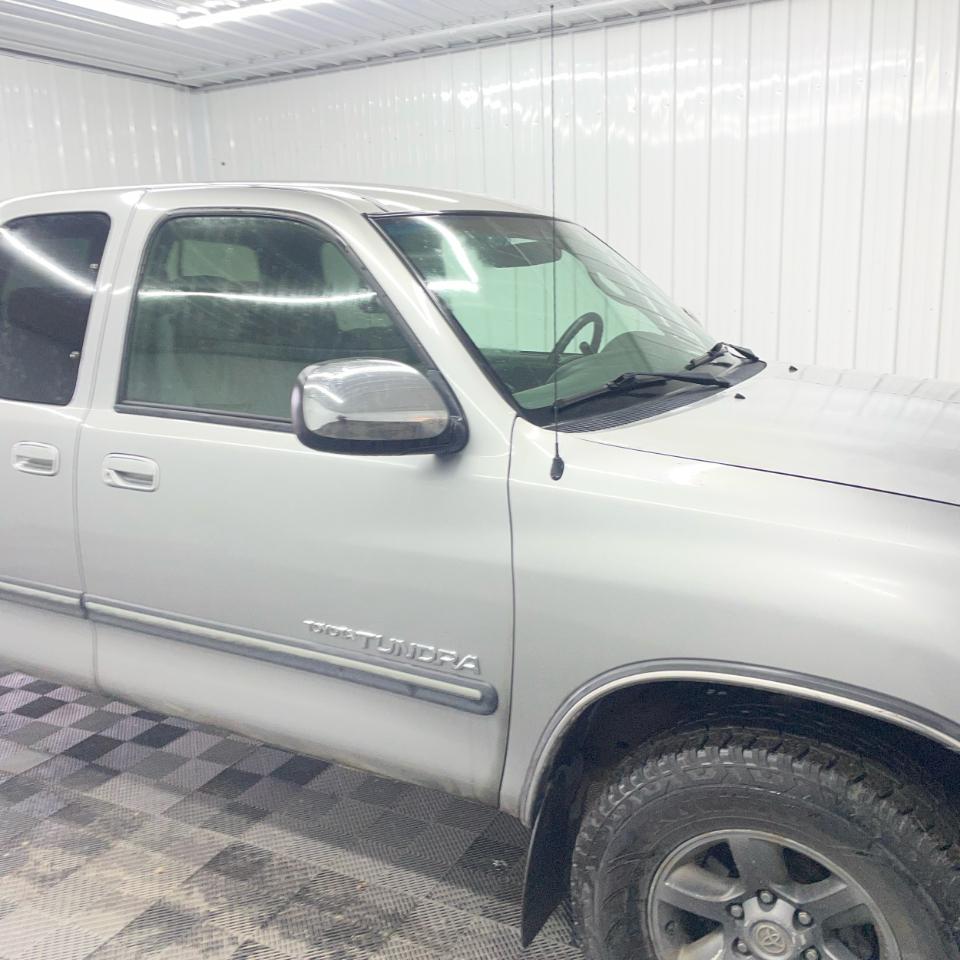 Toyota Tundra AccessCab V8 SR5 4WD Stepside (Natl 2005