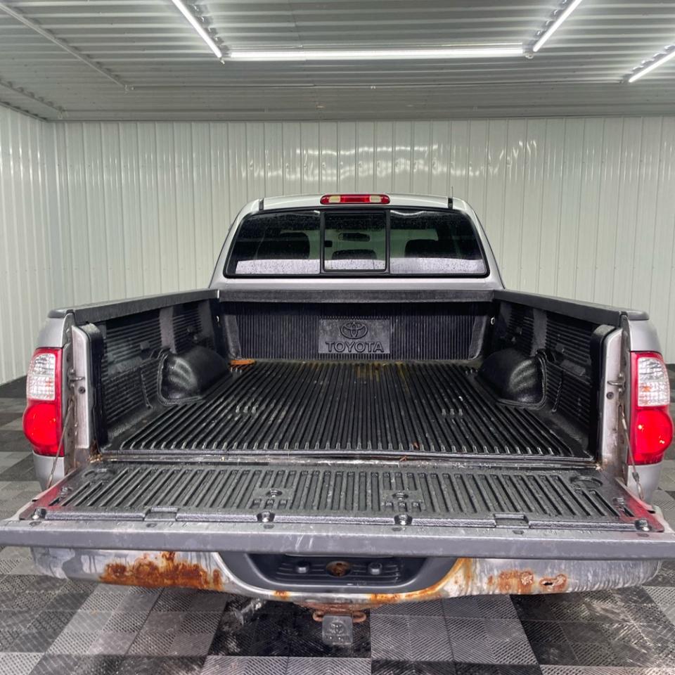 Toyota Tundra AccessCab V8 SR5 4WD Stepside (Natl 2005