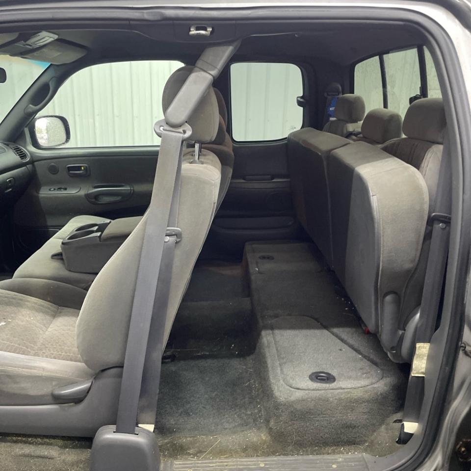 Toyota Tundra AccessCab V8 SR5 4WD Stepside (Natl 2005