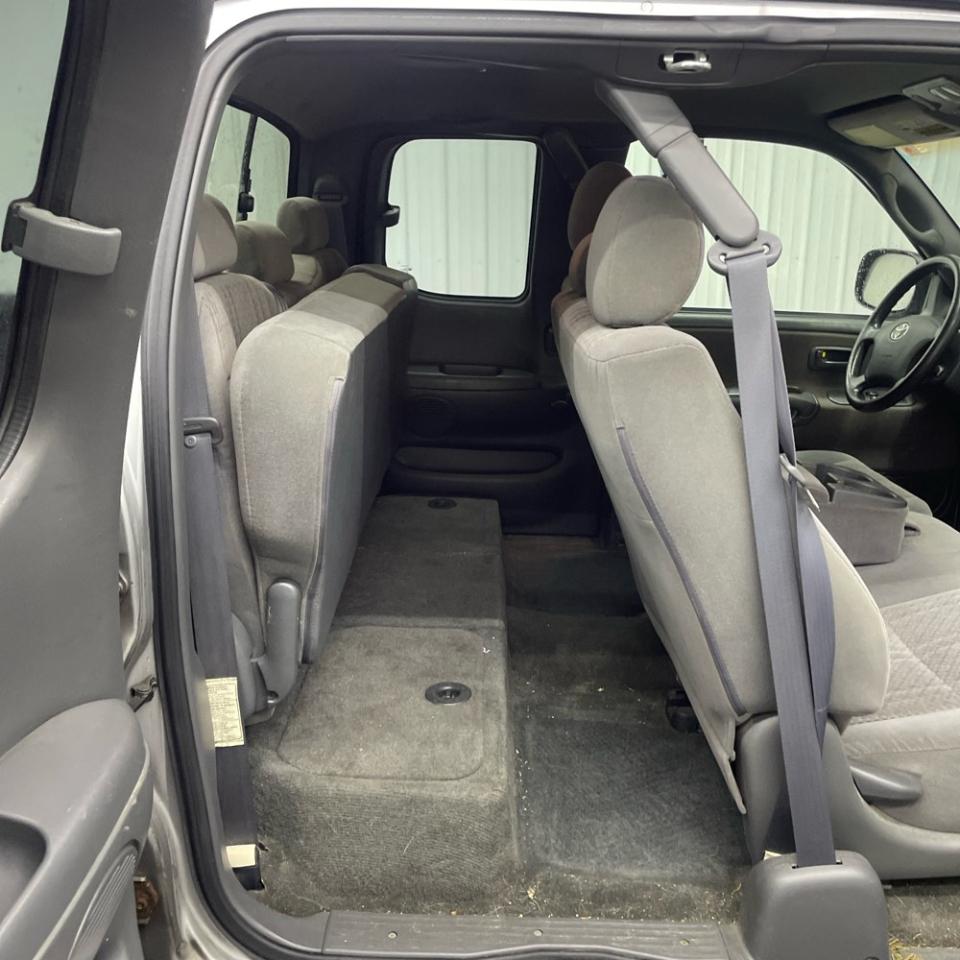 Toyota Tundra AccessCab V8 SR5 4WD Stepside (Natl 2005