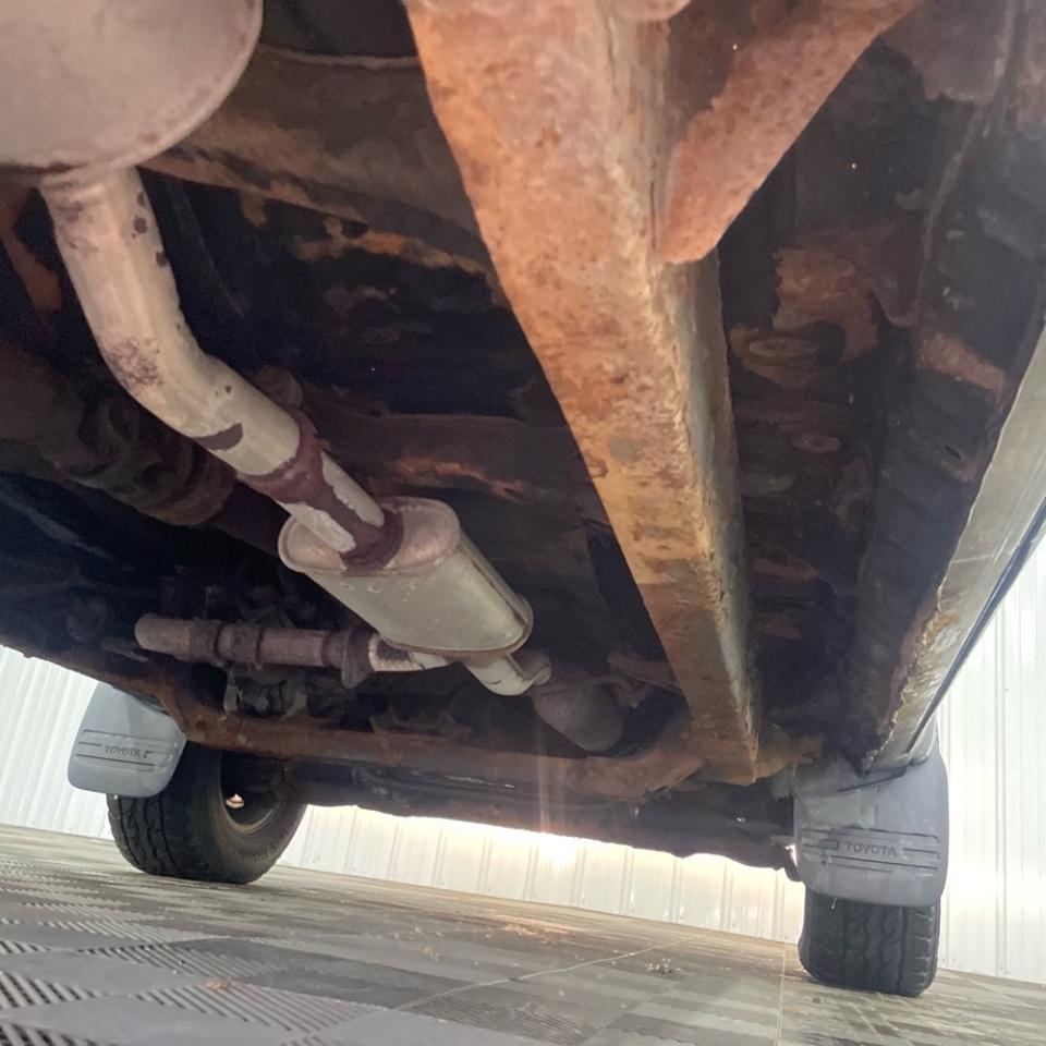 Toyota Tundra AccessCab V8 SR5 4WD Stepside (Natl 2005