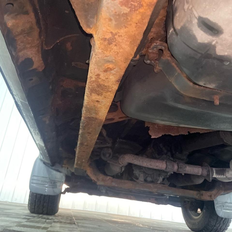 Toyota Tundra AccessCab V8 SR5 4WD Stepside (Natl 2005