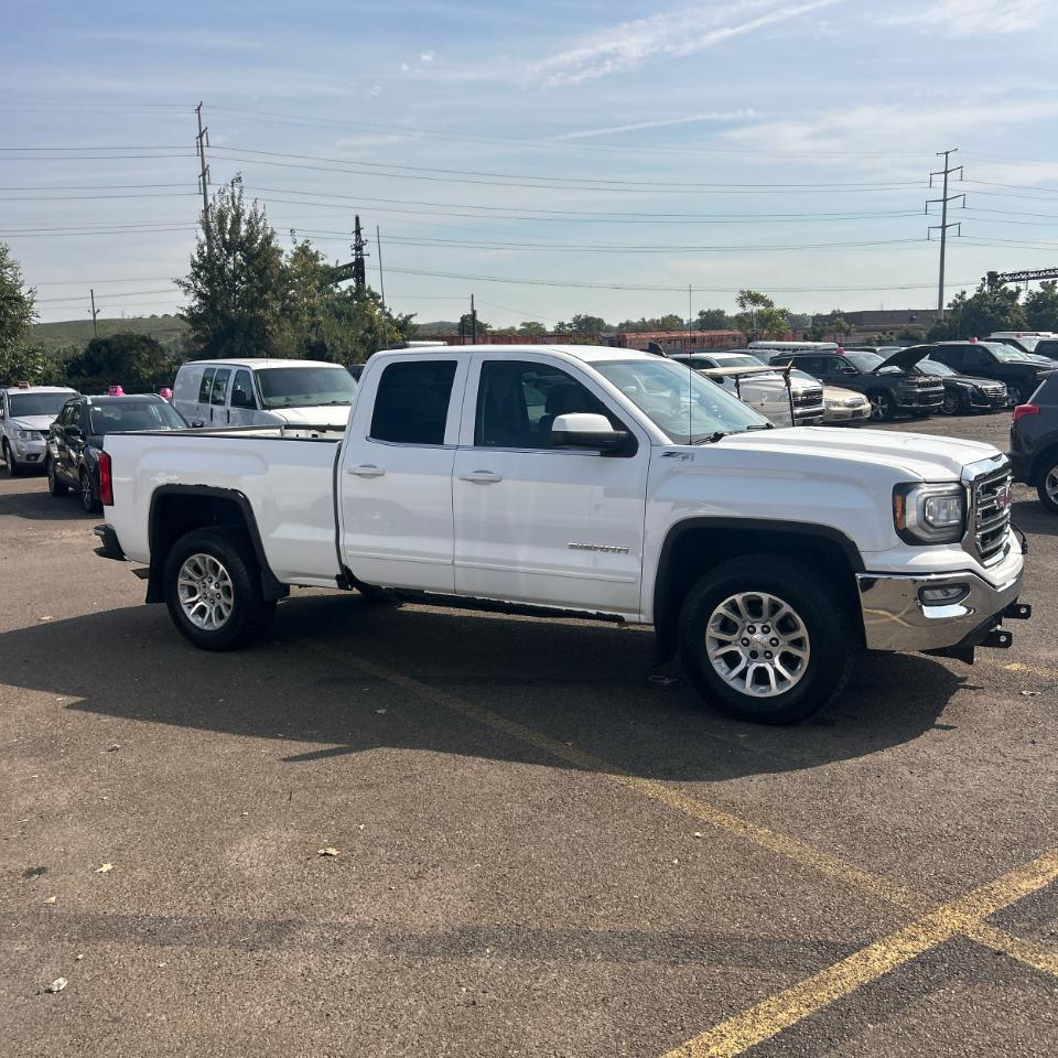 GMC Sierra 1500 4WD Double Cab 143.5" SLE 2016