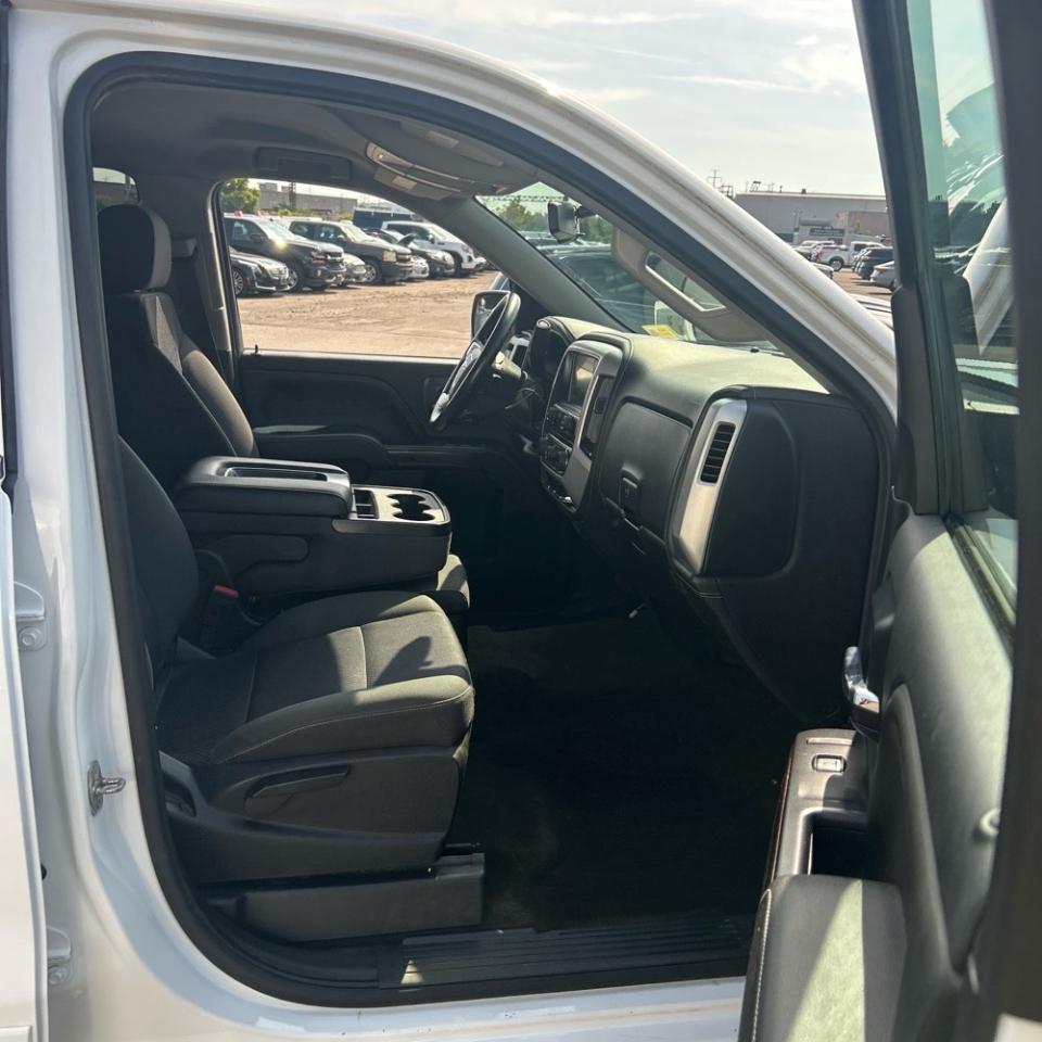 GMC Sierra 1500 4WD Double Cab 143.5" SLE 2016