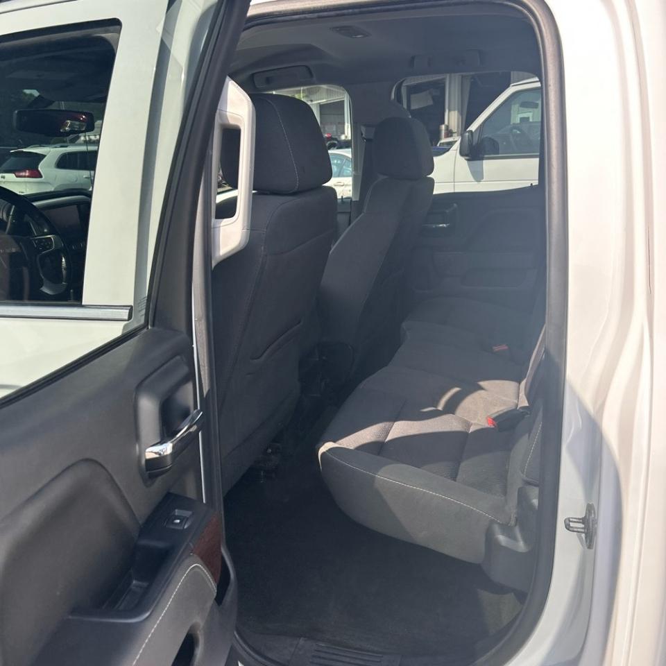 GMC Sierra 1500 4WD Double Cab 143.5" SLE 2016