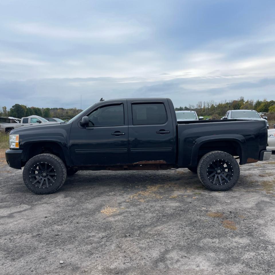 Chevrolet Silverado 1500 4WD Crew Cab 143.5" LTZ 2010